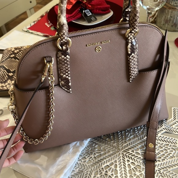 Michael Kors set - Picture 5 of 8